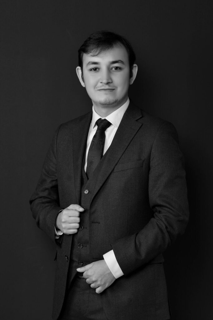 Av. Sefa Seçkin